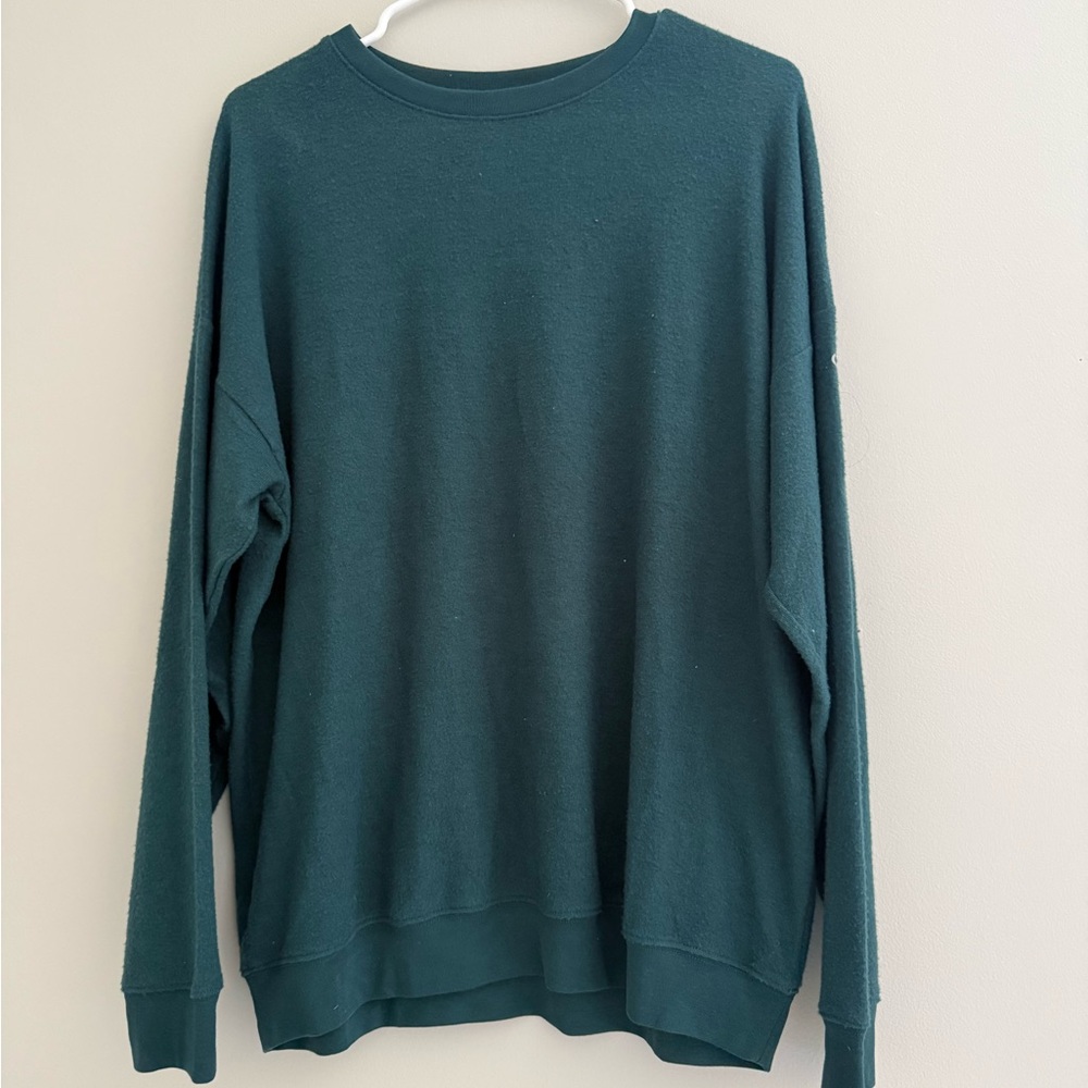 ALO Yoga Women’s Deep Green Crewneck Sweater